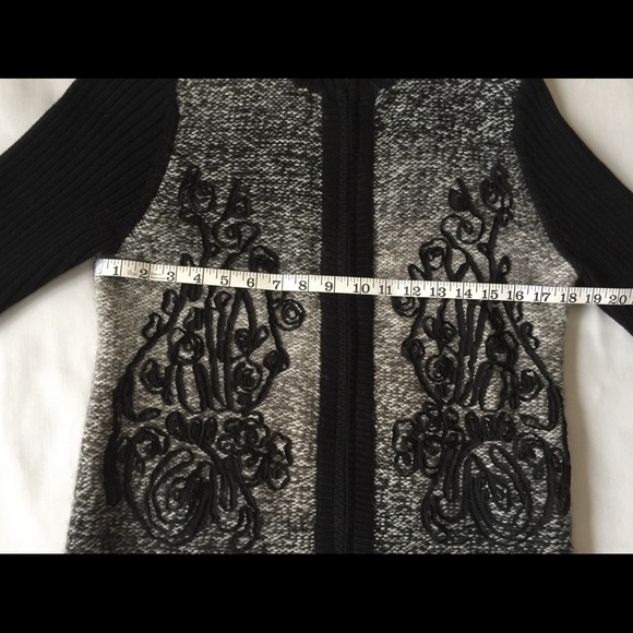 Coldwater C sweater ombré greys & soutached panels - Picture 5 of 9